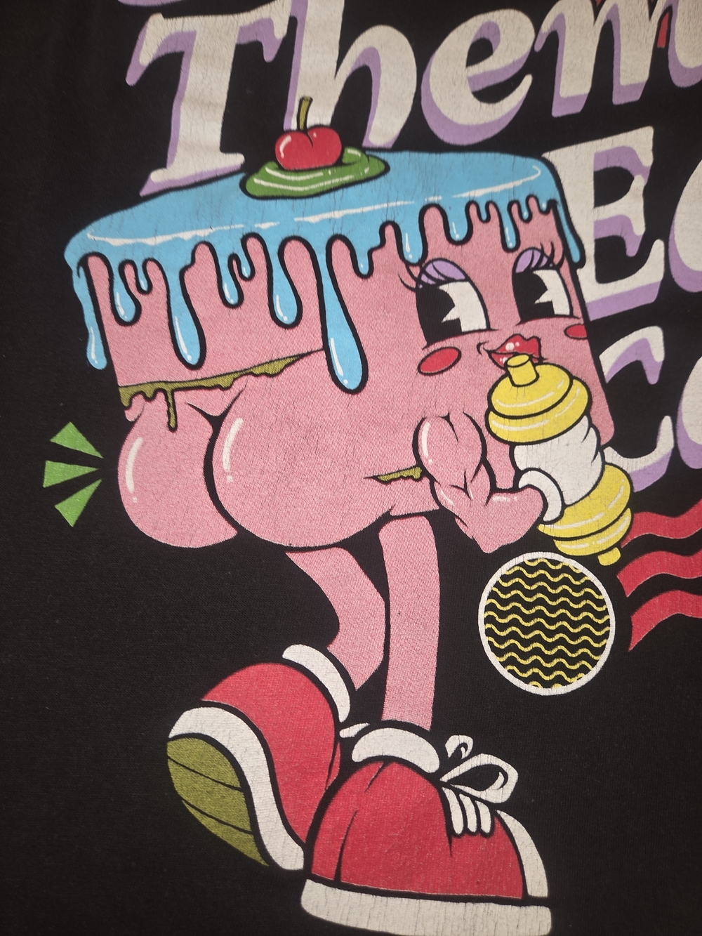 Vintage Black Let Them Eat Cake Graphic Men's Cotton Crew Neck T-Shirt - Picture 2 of 4